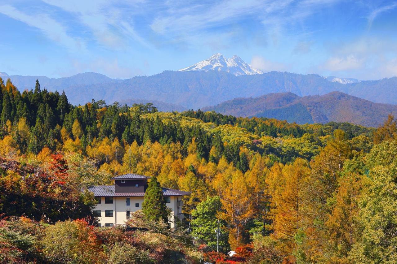 Hotel Ryu Resort And Spa Такаяма Екстер'єр фото